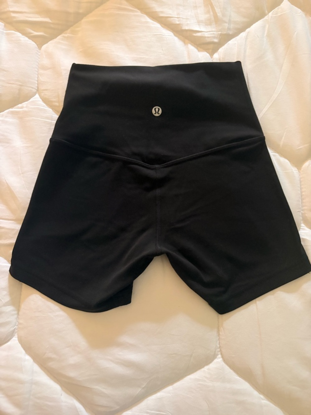 lululemon athletica Black High-Rise align Shorts 2”